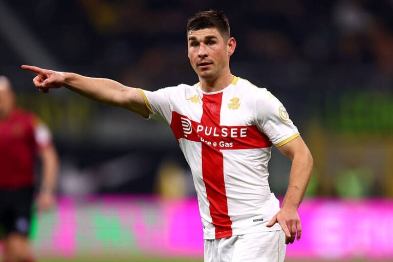 Фото для новини:Президент клубу з Туреччини оголосив про підписання Маліновського