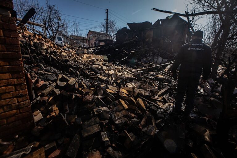 Фото для новини:ПРООН допомогла прибрати мільйон тонн завалів в Україні