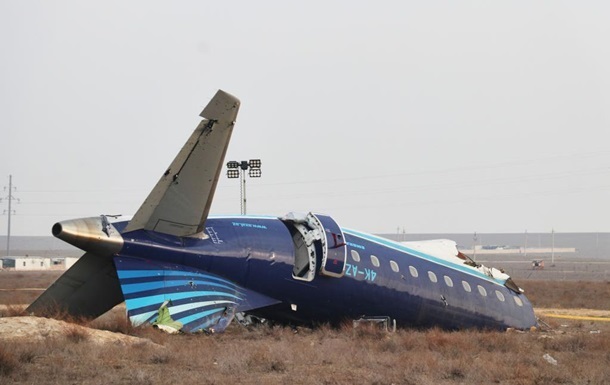 Фото для новини:Росія офіційно визнала збиття літака AZAL