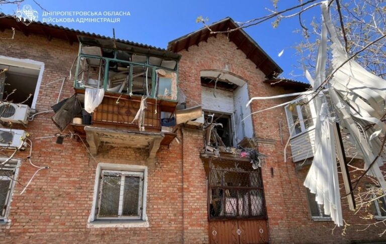 Фото для новини:Росіяни вбили дронами двох жінок у Нікополі