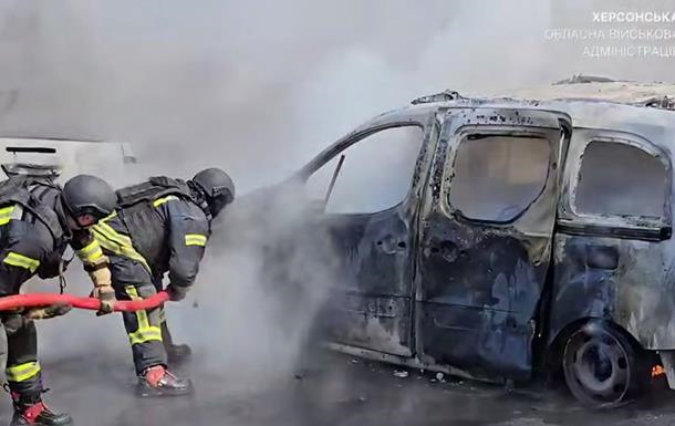 Фото для новини:Росіяни вбили двох водіїв у Херсоні