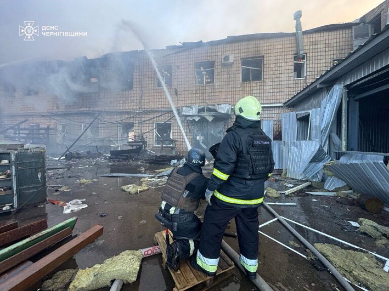 Фото для новини:Росіяни вдарили по інфраструктурі Чернігівщини