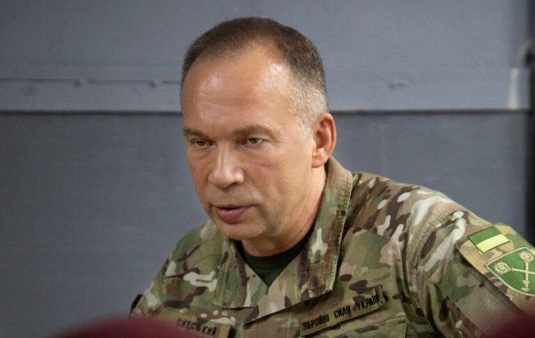 Фото для новини:Сирський оголосив перевірки забезпечення військ