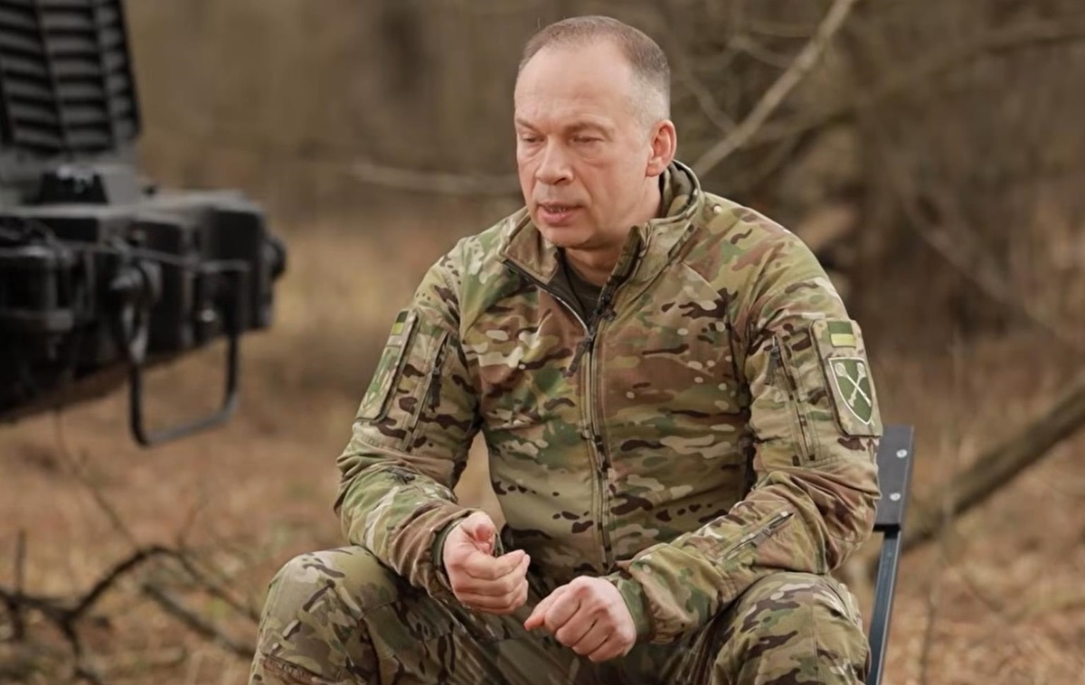 Фото для новини:Сирський пояснив, чи замінять штурмові війська десантників