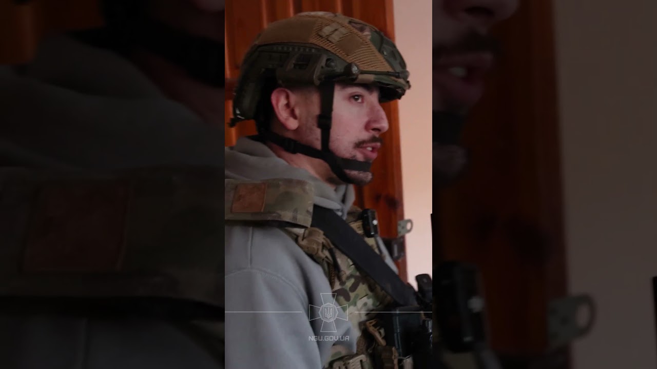 Фото для новини:Добропілля знищено на 75%, прилітає по 20 КАБів