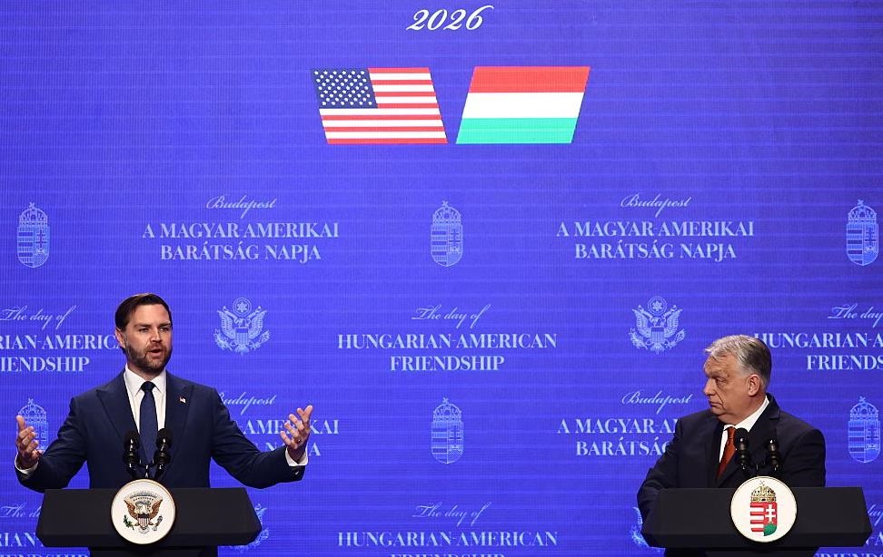 Фото для новини:Спецслужби України пробували вплинути на вибори в США й Угорщині - Венс