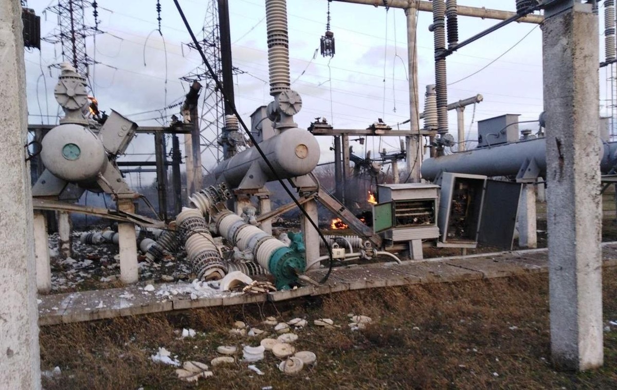 Фото для новини:Стало відомо про нові відключення через удари РФ