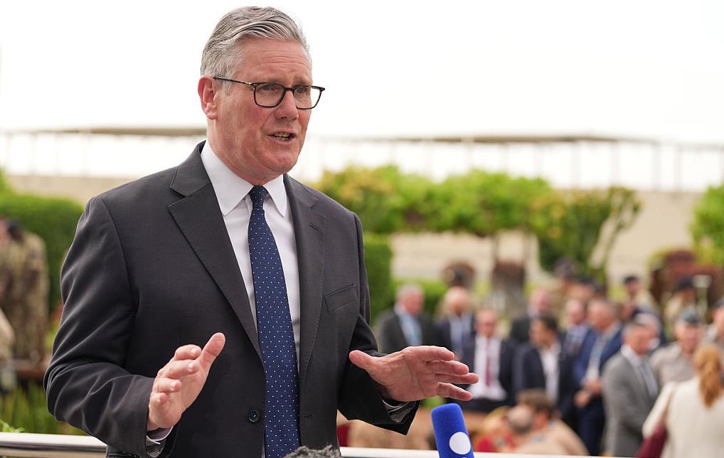 Фото для новини:Стармер про вартість енергоносіїв: Мені набрид вплив Трампа та Путіна