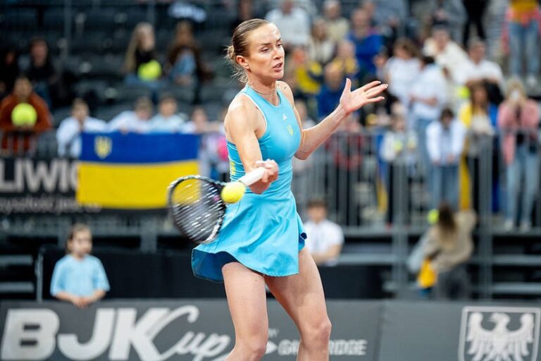 Фото для новини:Світоліна перемогою закріплює перший успіх на Кубку Біллі Джин Кінг