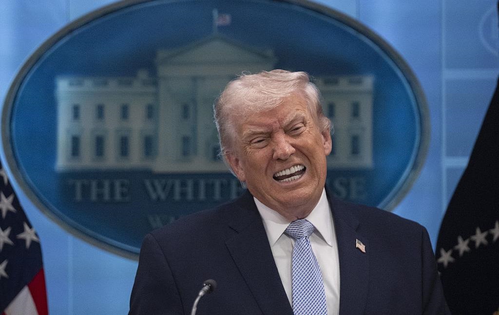 Фото для новини:Трамп планує "спільно" з Іраном охороняти Ормузьку протоку