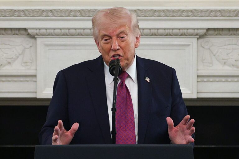 Фото для новини:Трамп прокоментував переговори щодо України