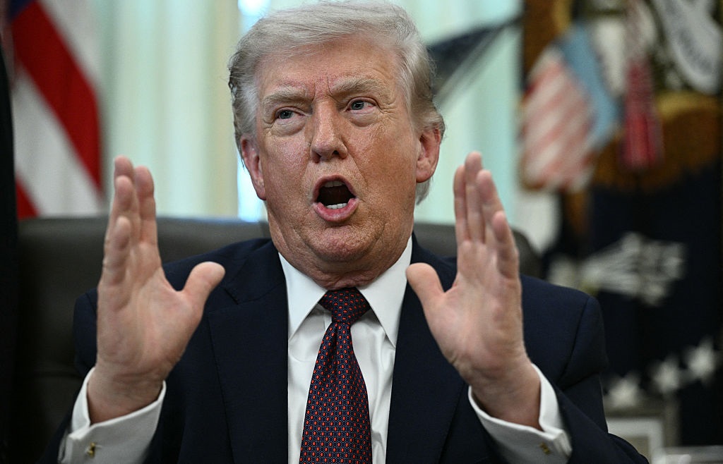 Фото для новини:Трамп "серйозно розглядає" вихід США з НАТО