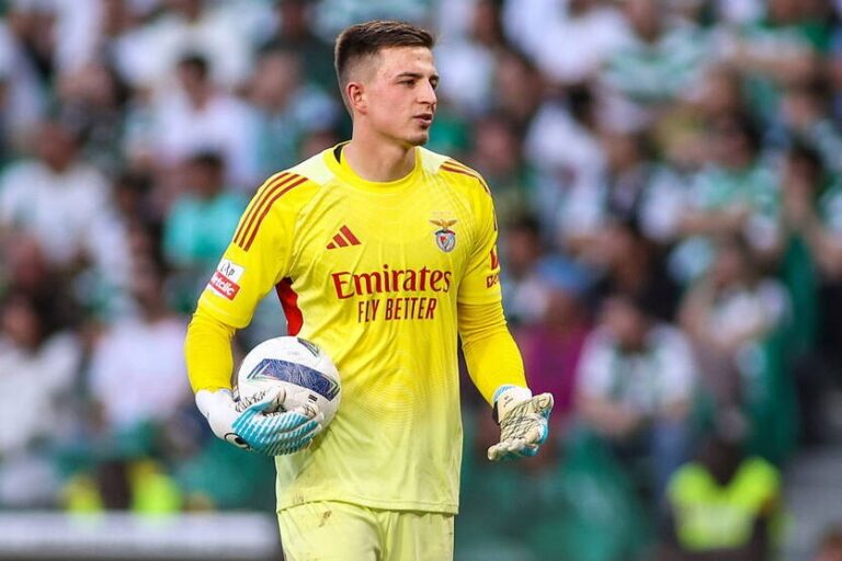 Фото для новини:Трубін отримав свою оцінку за матч з Морейренсе