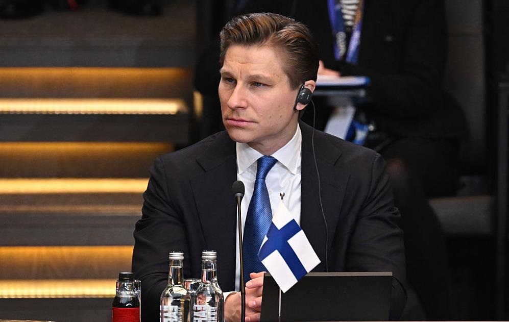 Фото для новини:У Фінляндії розглядають дозвіл на ввезення ядерної зброї