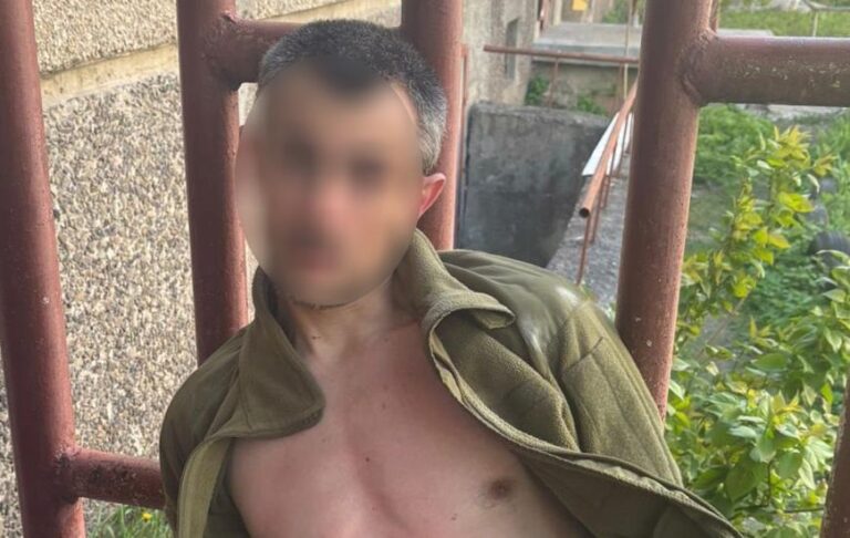 Фото для новини:У Львові затримали чоловіка за стрілянину в багатоповерхівці