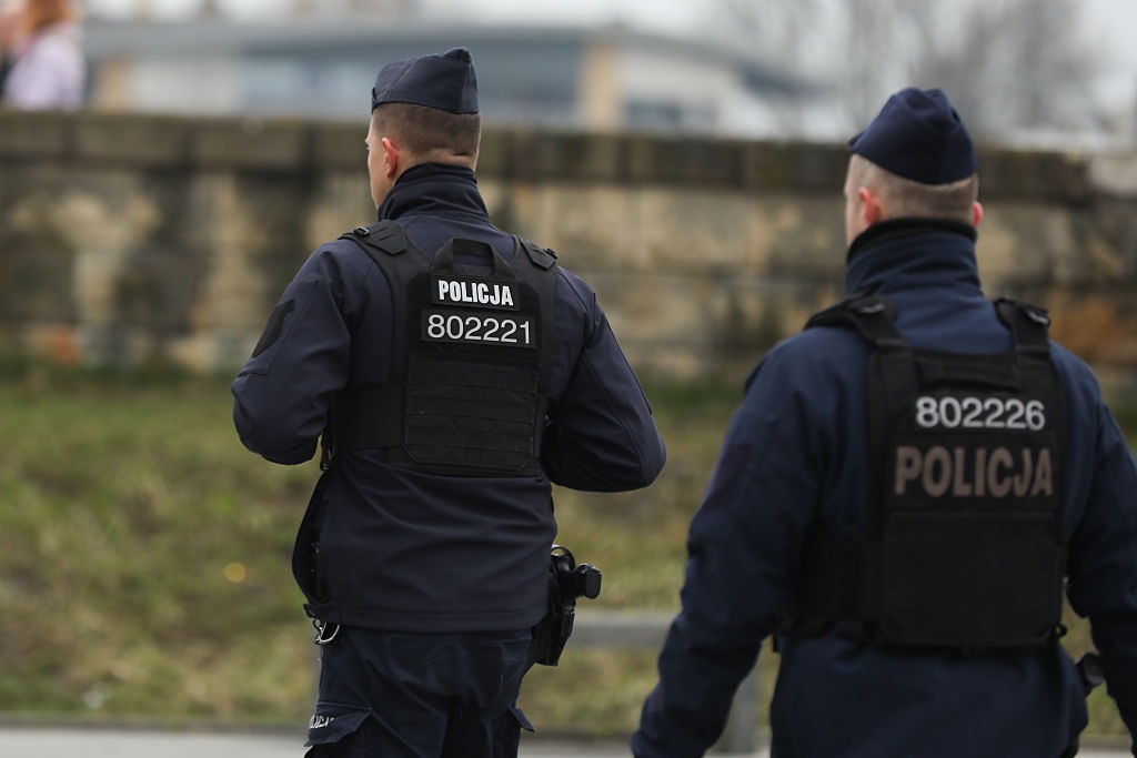 Фото для новини:У Польщі затримали двох громадян за підпал заводу у Чехії