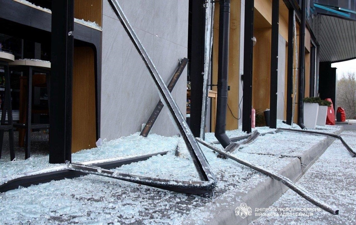 Фото для новини:Удар по Дніпру: число поранених зросло утричі