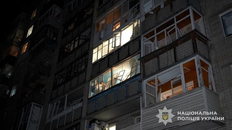 Фото для новини:Удар по Сумах: постраждали шестеро людей