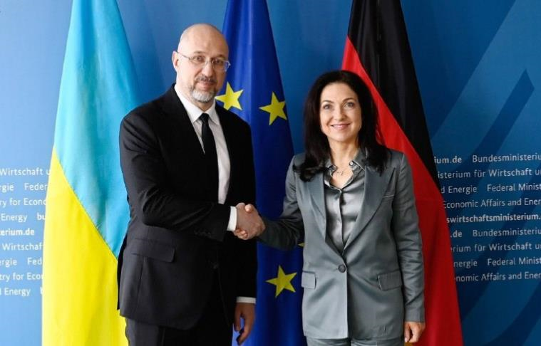 Фото для новини:Україна очікується передачі ГТУ для ремонту Криворізької ТЕЦ - Шмигаль