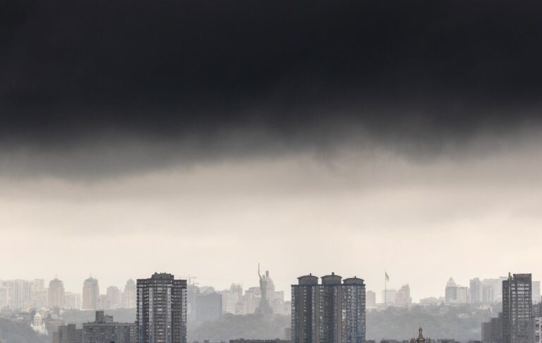 Фото для новини:Укренерго збільшило обсяг відключень до кінця доби
