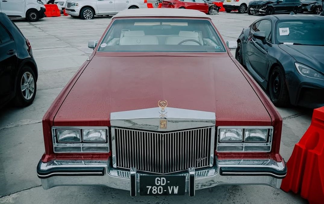 Фото для новини:В Україні помітили рідкісний Cadillac Eldorado Biarritz 80-х років