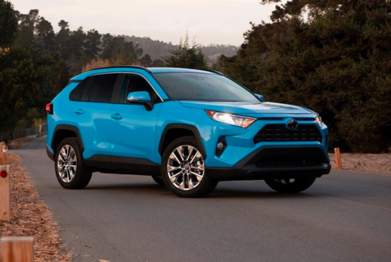 Фото для новини:В Україні зріс попит на гібридні авто: названо найпопулярніші моделі