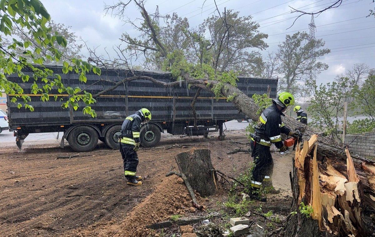 Фото для новини:Відключення охопили більшість областей України