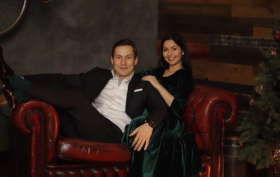 Фото для новини:Відомий актор розлучився з дружиною після 10 років шлюбу