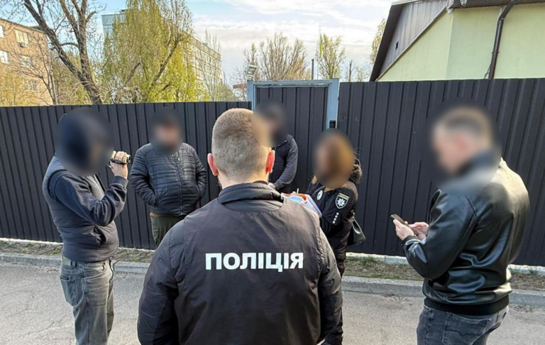 Фото для новини:Викриті масштабні оборудки з закупівлею дров для ЗСУ