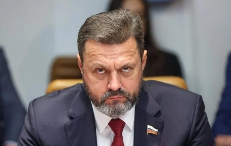 Фото для новини:Викрито схему екснардепа Деркача на 595 млн