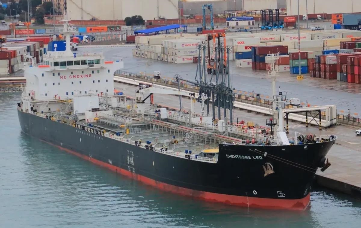 Фото для новини:ВМС України вдарили по танкеру біля Туапсе