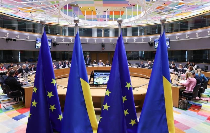 Фото для новини:ЄС схвалив &euro;90 млрд Україні і санкції проти Росії