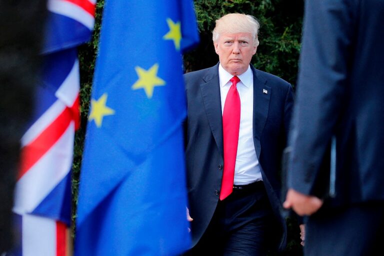 Фото для новини:Європейці вважають США більшою загрозою, ніж Китай - опитування