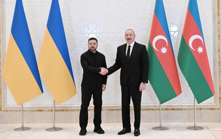 Фото для новини:З Азербайджаном підписано шість угод - Зеленський