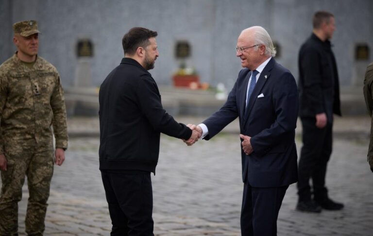 Фото для новини:Зеленський розповів про допомогу Швеції