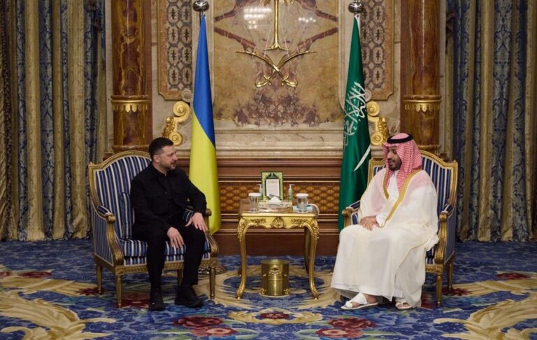 Фото для новини:Зеленський розповів про зустріч з принцом Салманом