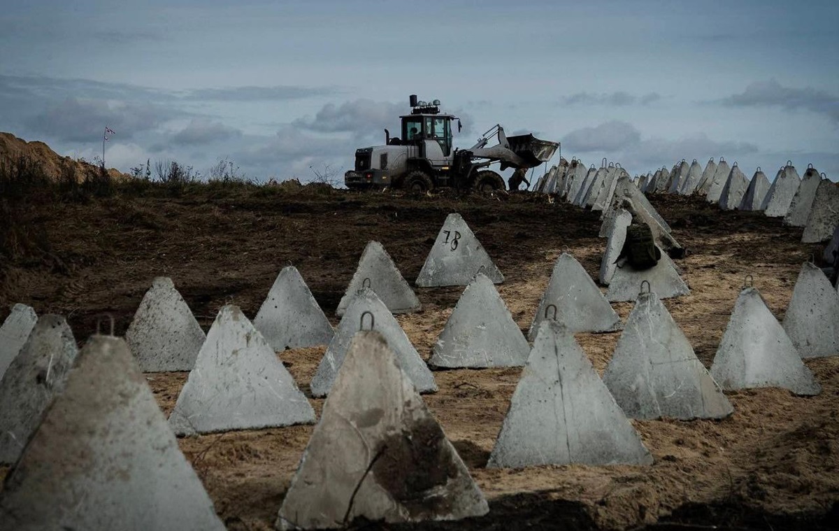 Фото для новини:ЗСУ будують лінію оборони від Київщини і до Сум