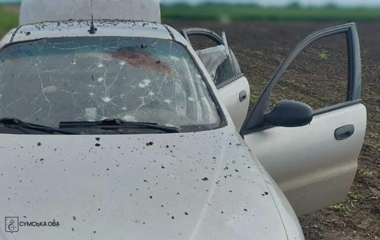 Фото для новини:Двоє чоловіків на Сумщині загинули, коли вантажили в авто уламки дрона