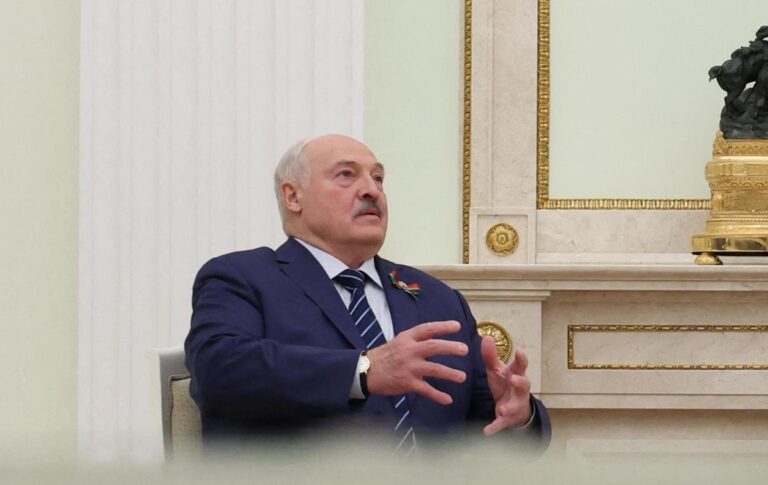 Фото для новини:Лукашенко анонсував "точкову" мобілізацію в Білорусі