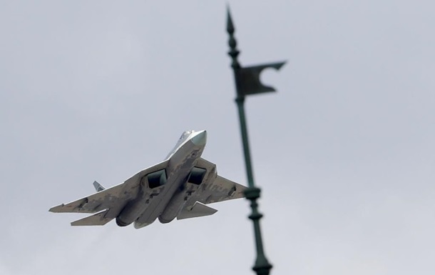 Фото для новини:На Уралі уражено літаки Су-57 та Су-34 - Генштаб