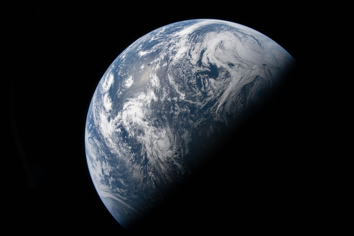 Фото для новини:NASA опублікувало понад 12 тисяч фото місії Artemis II