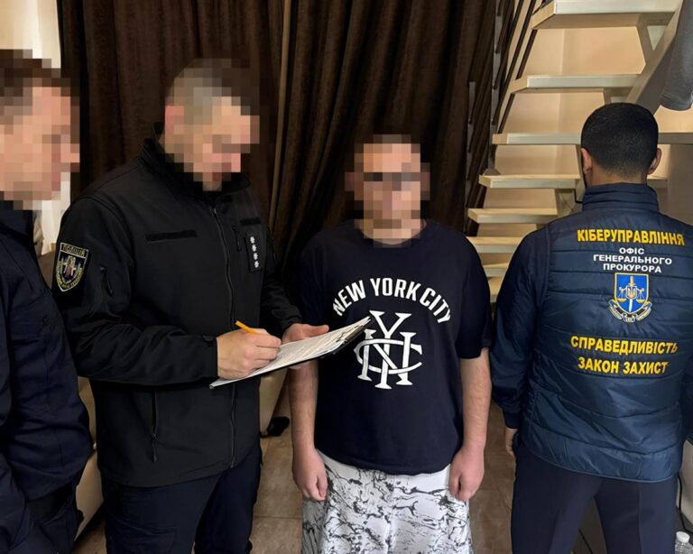 Фото для новини:Одеські хакери завдали понад $250 тис збитків онлайн-платформам США