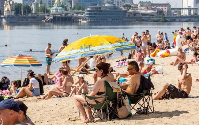 Фото для новини:Пляжний сезон: де і за скільки в Україні можна відпочити