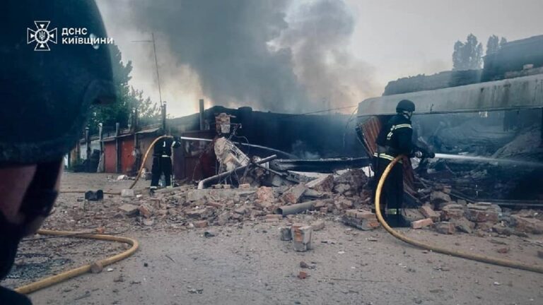 Фото для новини:РФ могла промахнутися "Орєшніком" на 80 км - Defense Express