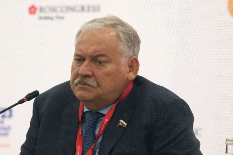 Фото для новини:Росія заявила про "порушення прав росіян" у Балтії