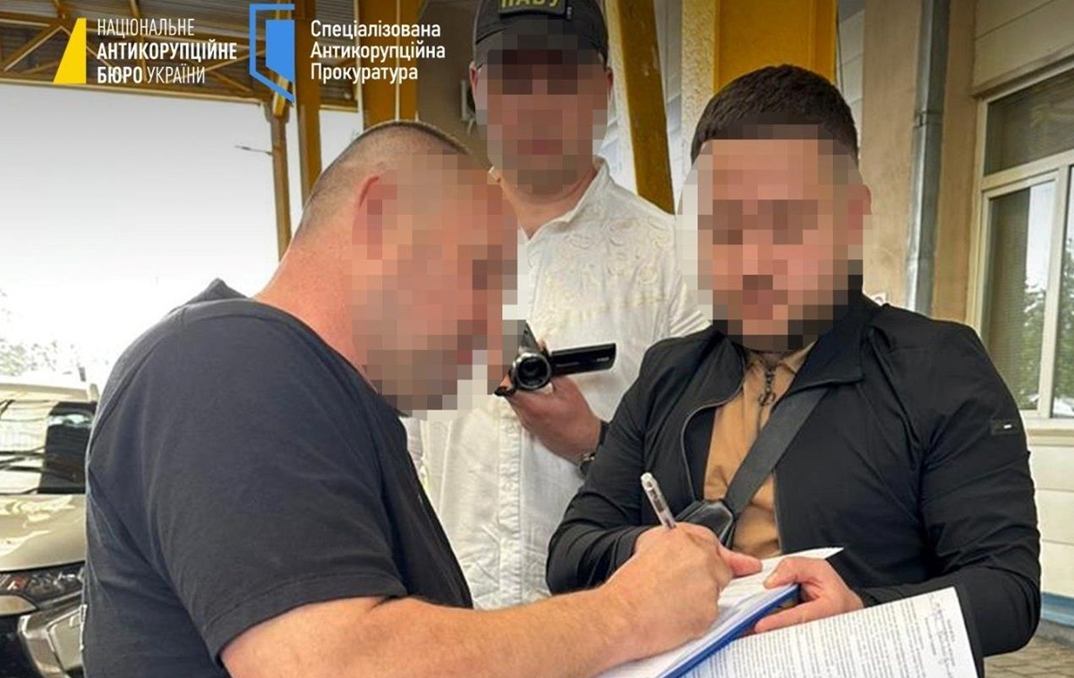 Фото для новини:Розкрадання у Держрезерві: екскерівник і його спільники отримали підозру