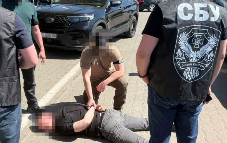 Фото для новини:СБУ затримала керівника Житомирського ОТЦК