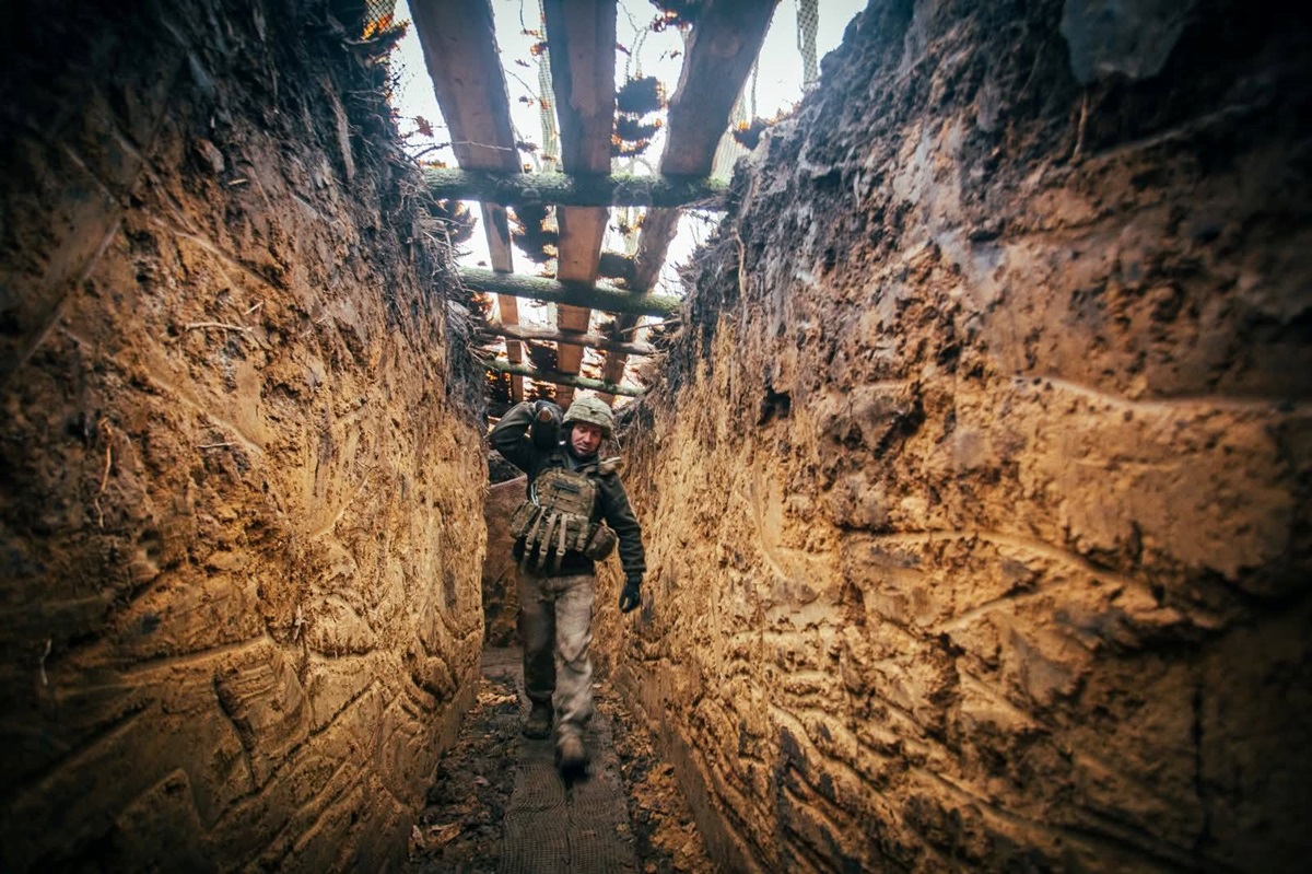 Фото для новини:Сили оборони успішно відбивають атаки загарбників