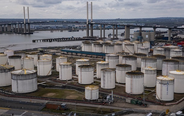 Фото для новини:США активно залучають стратегічні запаси нафти