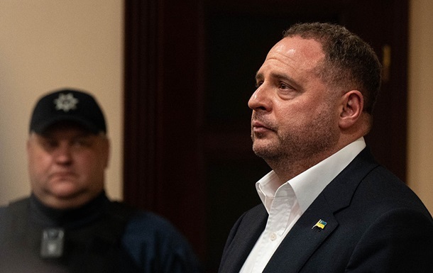 Фото для новини:Суд залишив без змін запобіжний захід Єрмаку